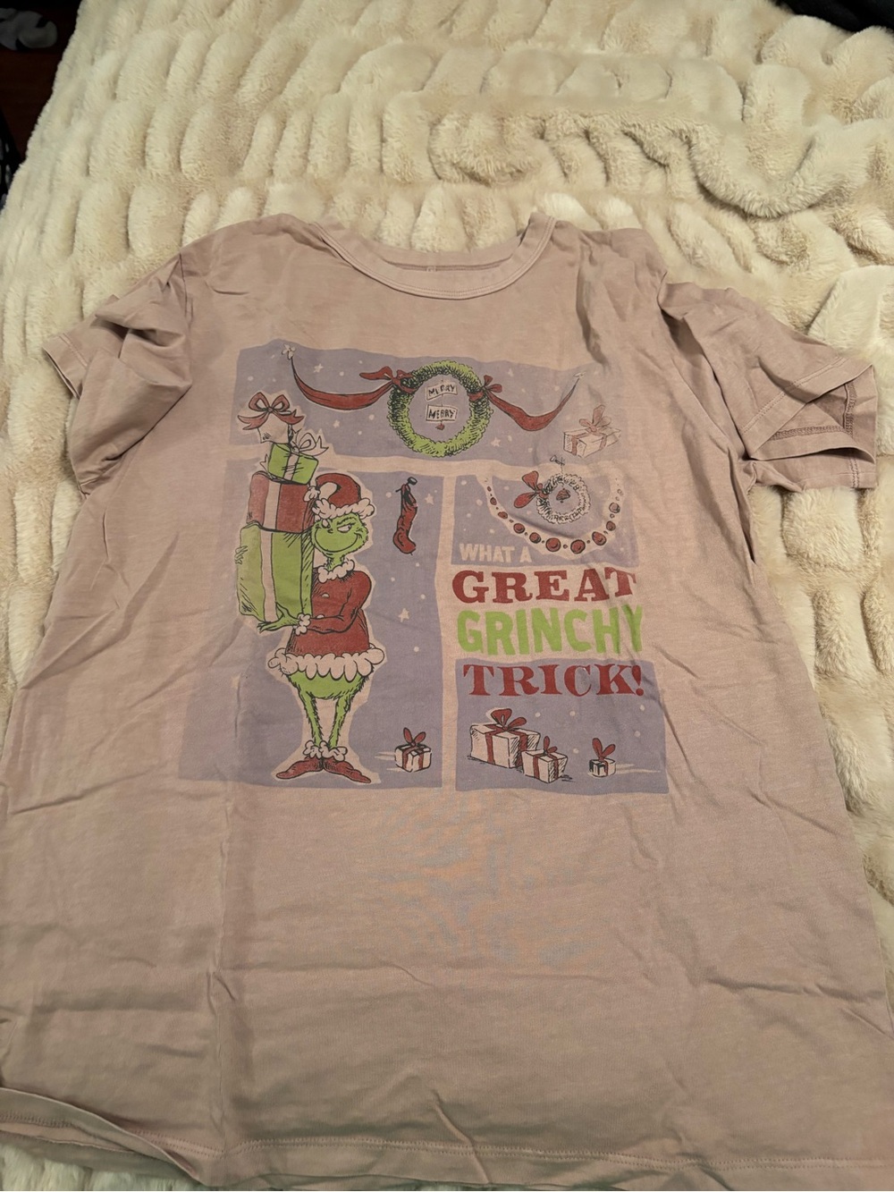 American Eagle Outfitters Light Pink Grinch Graphic Tee
